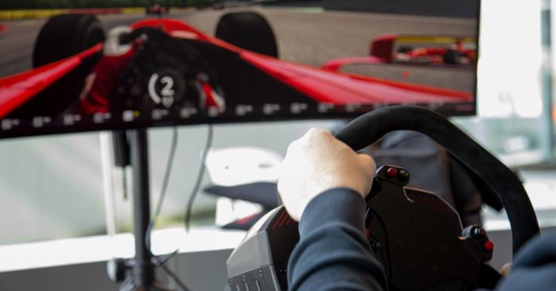 Cos’è il Simracing e in quale modo può supportare il mondo del motorsport?