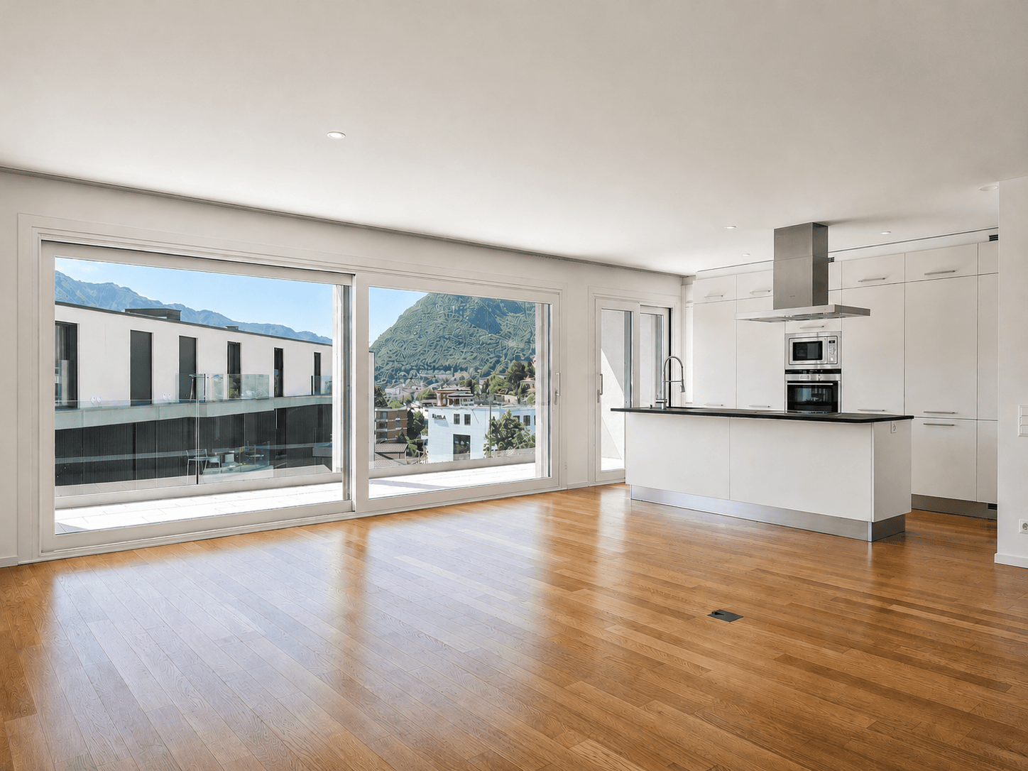 Moderno e raffinato appartamento in esclusiva residenza con area wellness in affitto a Massagno